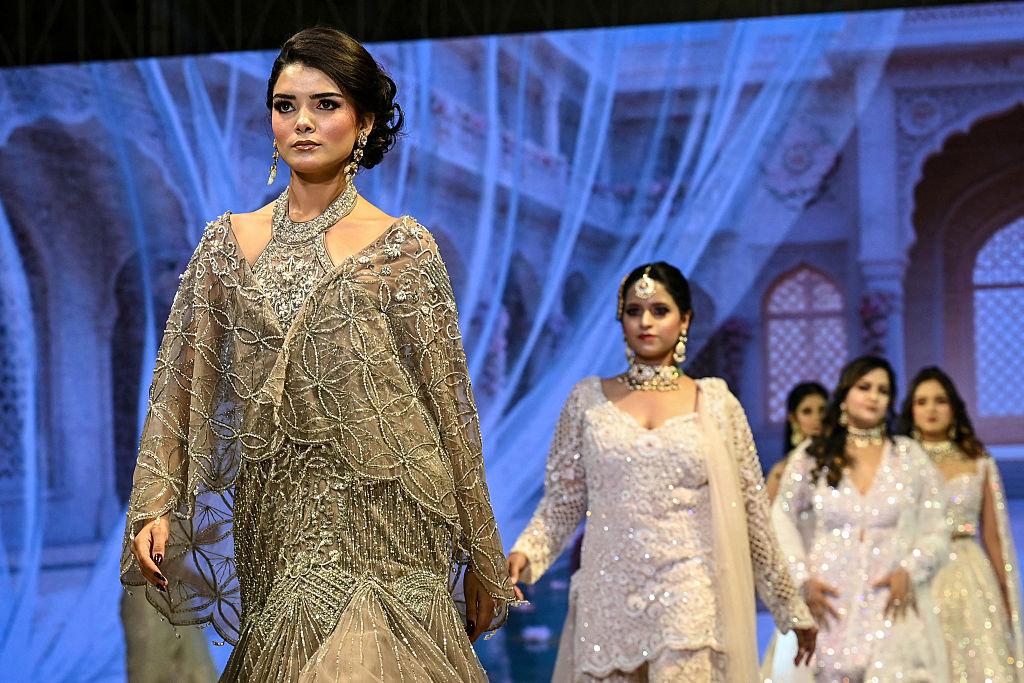 designer lehenga